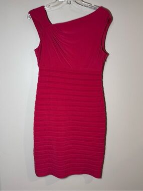 London Times One-Shoulder Fitted Red Bandage Dress